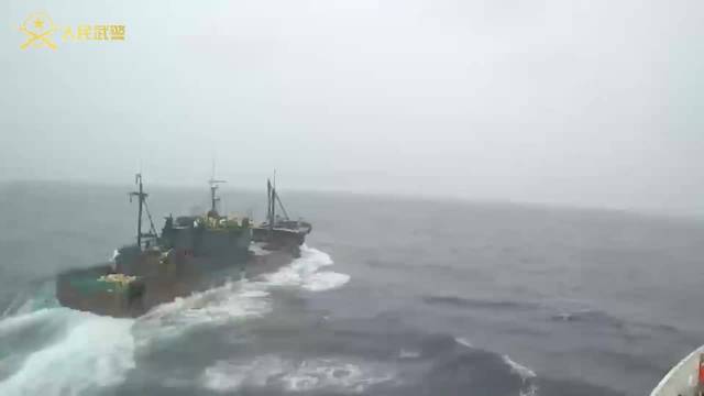 故意沖撞石山艦 17人被抓