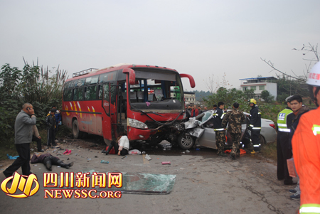 四川遂寧多車相撞事故深度解析，事故原因與救援行動探究