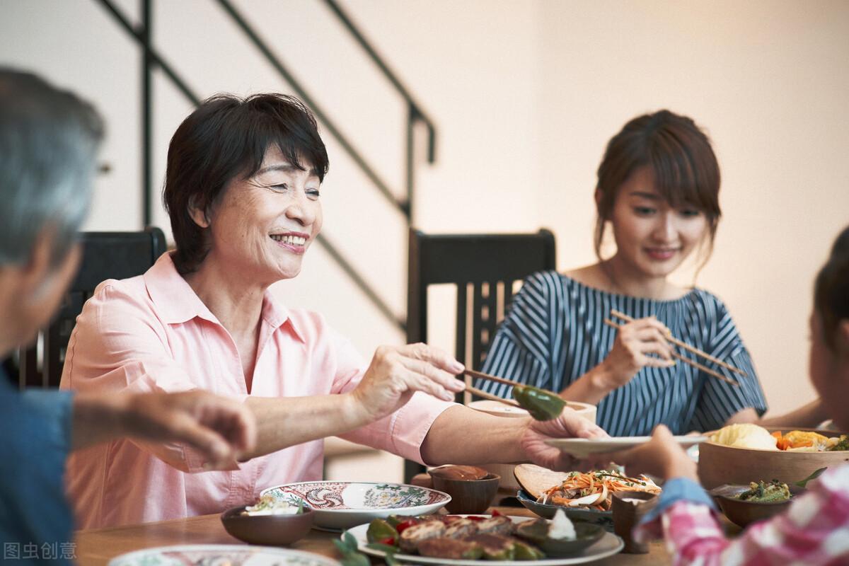 90歲奶奶教我暴打生活