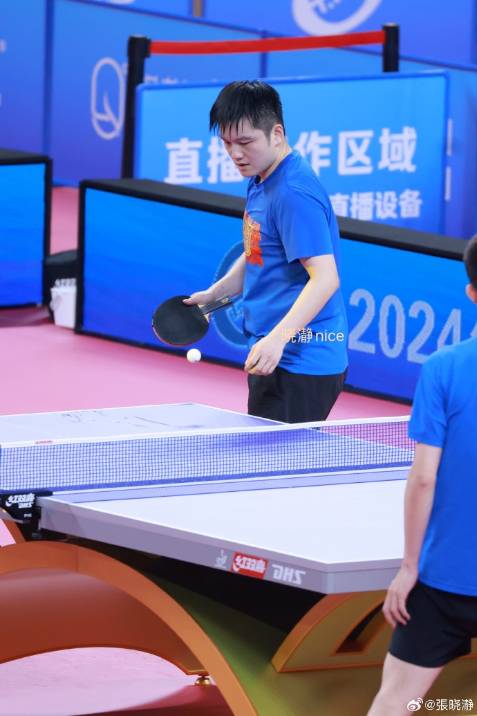 2024乒超聯(lián)賽樊振東3比1林詩(shī)棟，樊振東勝林詩(shī)棟，晉級(jí)決賽