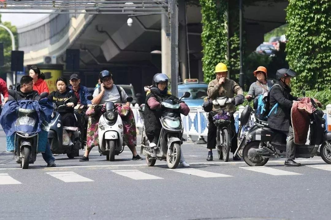 這座一線城市 開始限制電動自行車